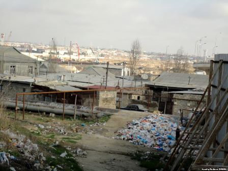 Bakıda 483 ailəni evsiz qoyan səbəb... Bakıda 483 ailəni evsiz qoyan səbəb...